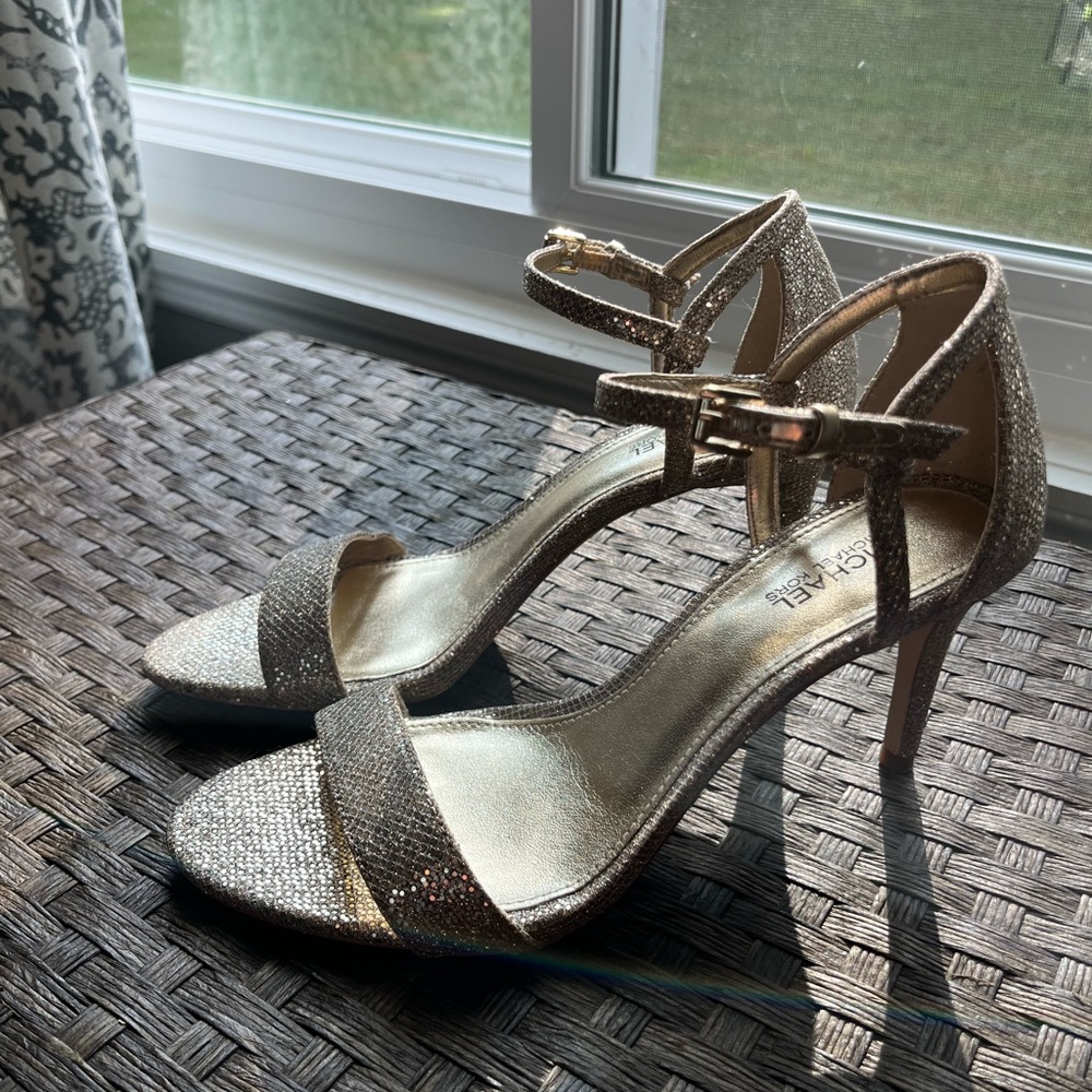 Michael kors gold sparkle heels